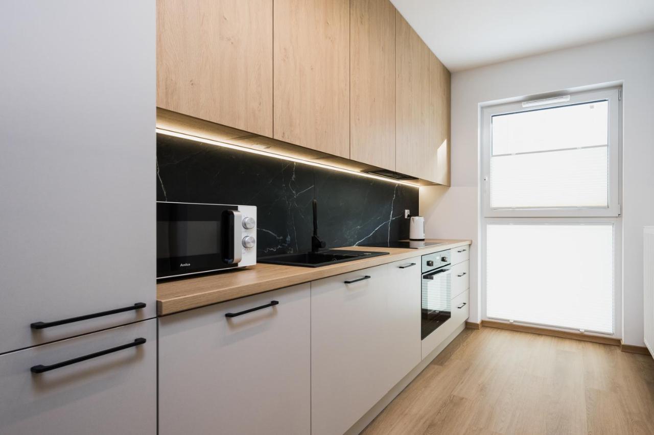 Tauron Arena Apartment With Garage - Krakow Lema Экстерьер фото