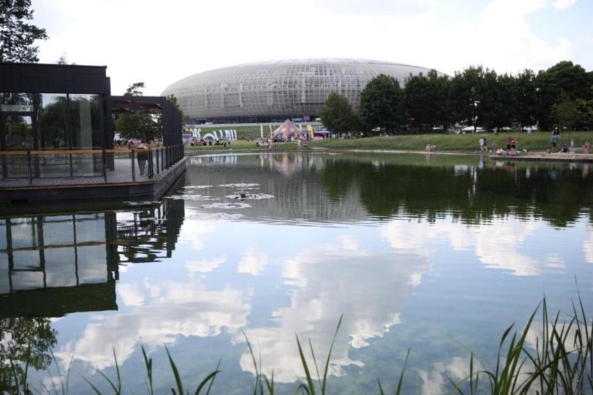 Tauron Arena Apartment With Garage - Krakow Lema Экстерьер фото