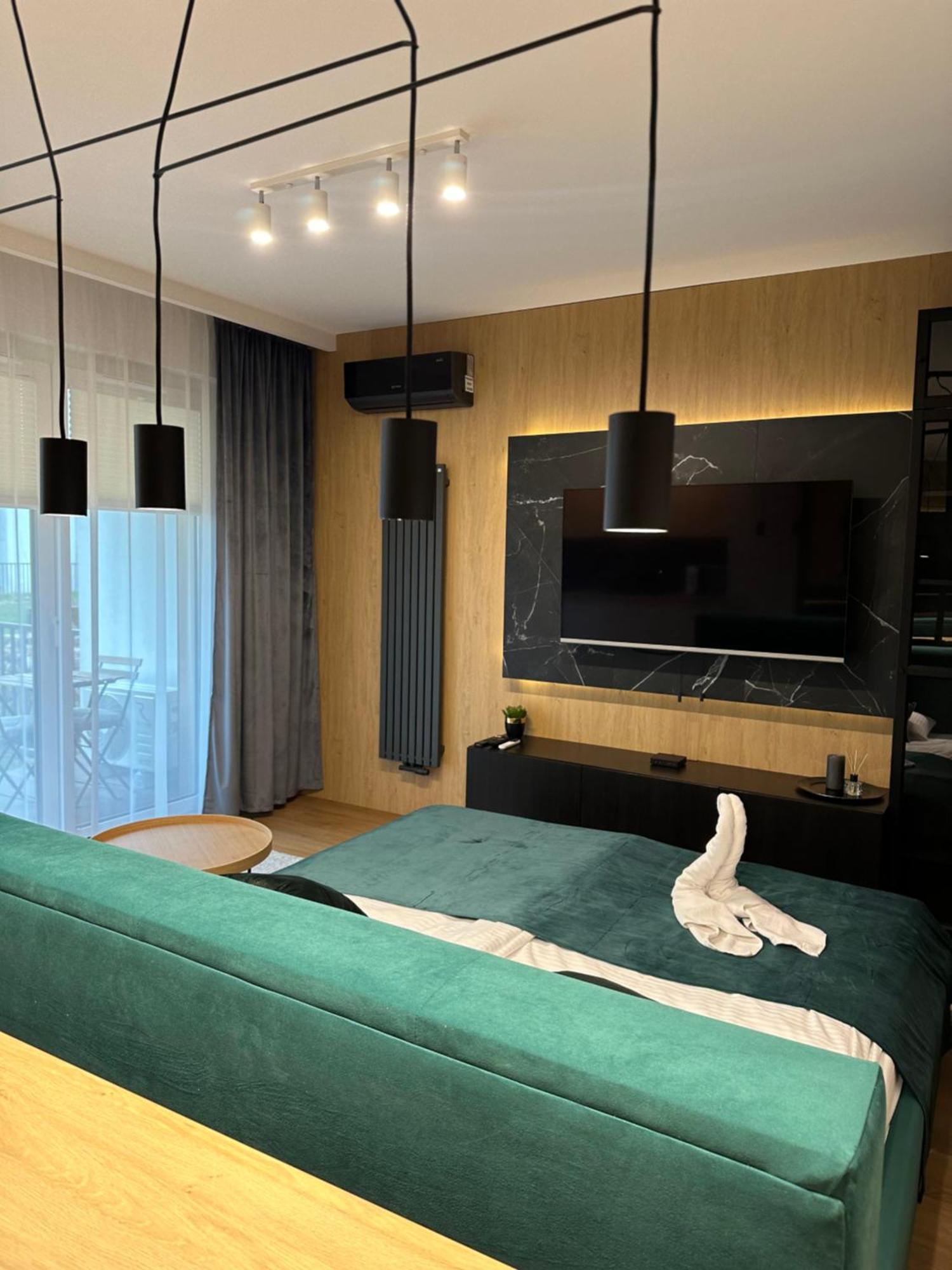 Tauron Arena Apartment With Garage - Krakow Lema Экстерьер фото